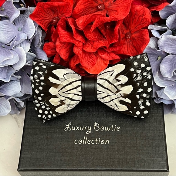 Handmade Black and White Feather Bow Tie Boutonnière Lapel Pin Set - Picture 7 of 16